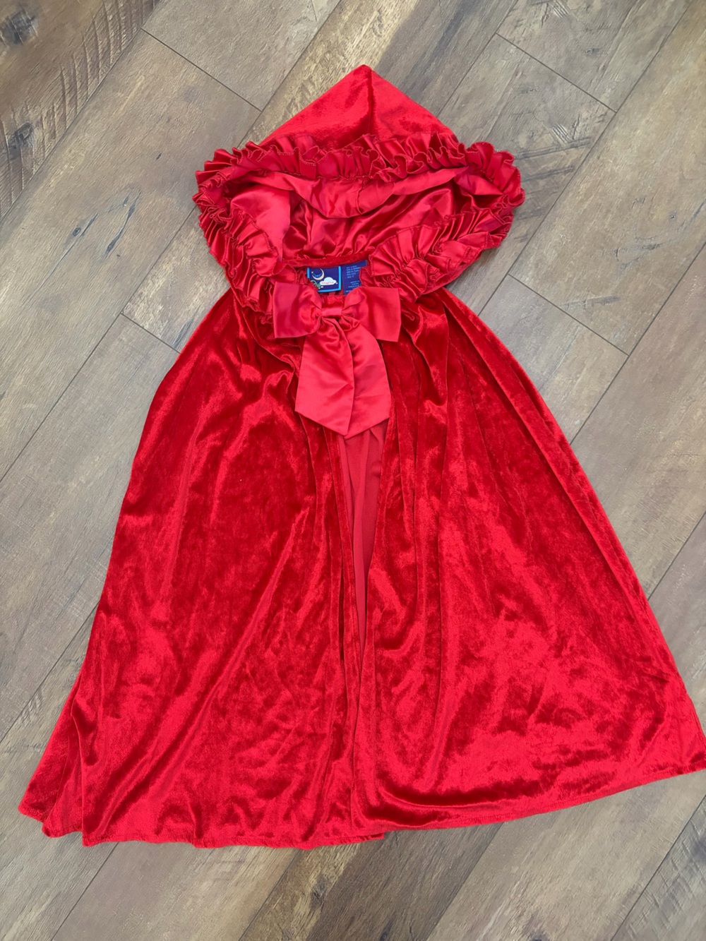 Red Velvet Hood Cloak/Cape for Kids Play Imagine, Size L (Around 6T)